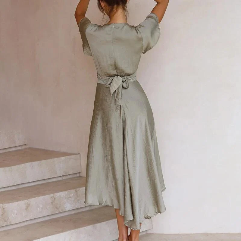 Yvonne – Elegantes Wickelkleid für Damen