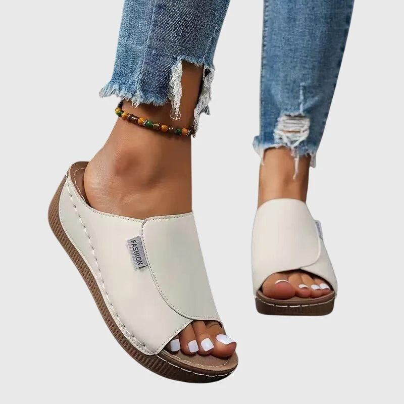 Mila – Stilvolle orthopädische Sandalen für Damen