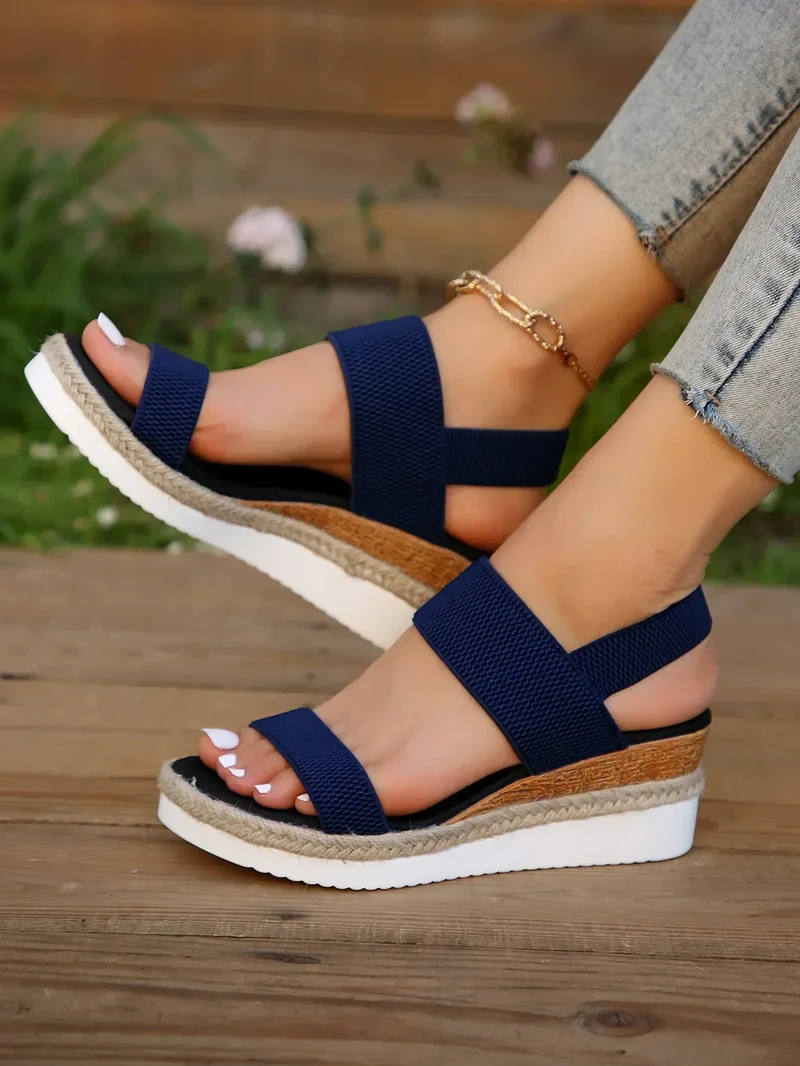 Sandra – Orthopädische Sandalen für Damen