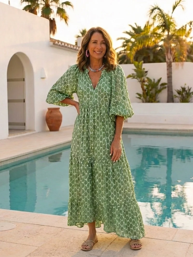 Carina – Elegantes Kleid mit V-Ausschnitt und Dreiviertelärmeln für Damen
