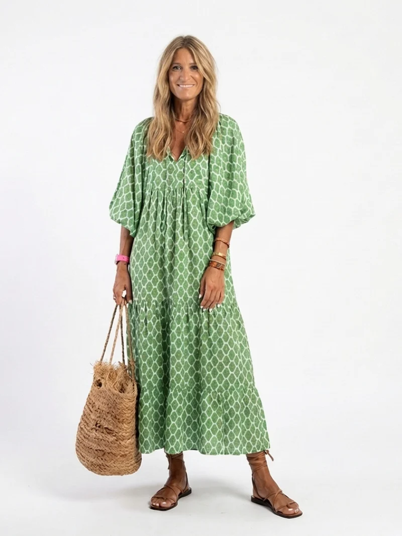 Carina – Elegantes Kleid mit V-Ausschnitt und Dreiviertelärmeln für Damen