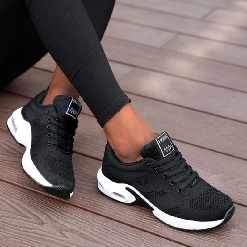 Josefine – Orthopädische Sportschuhe für Damen