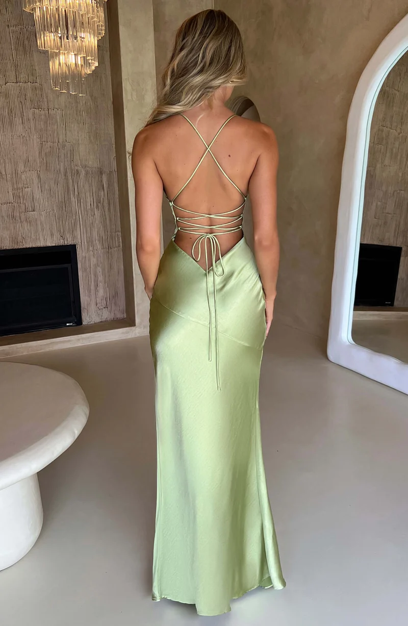 Isabella – Elegantes luxuriöses Seidenkleid für Damen