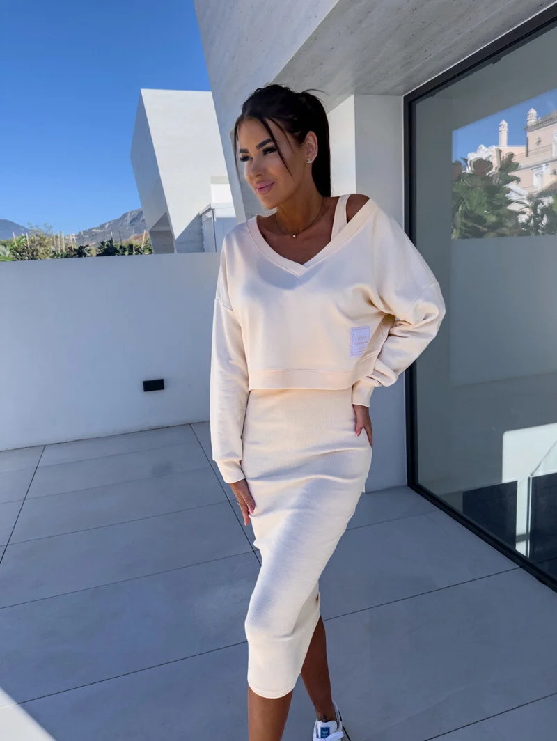 Charlotte – Lässiges Sweatshirt- und Kleiderset für Damen