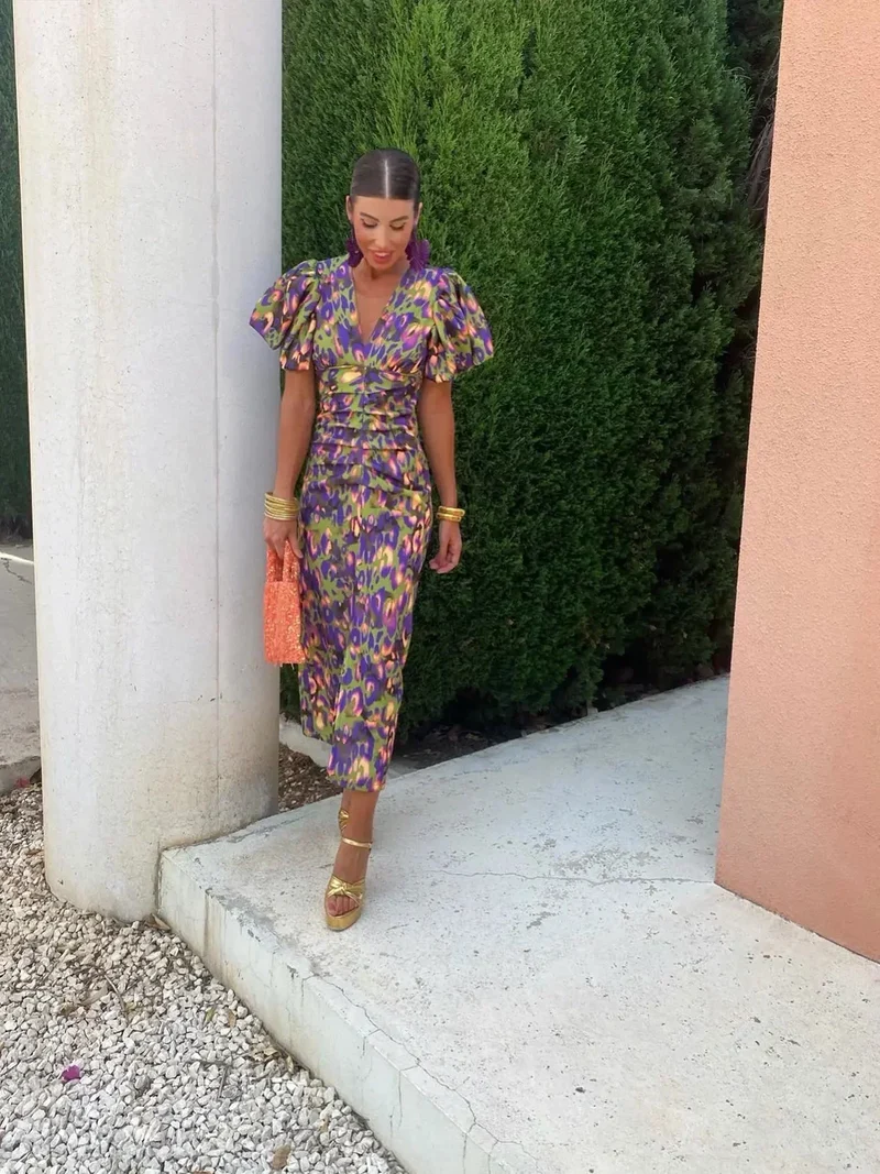Thea – Lebhaftes Kleid mit Puffärmeln für Damen