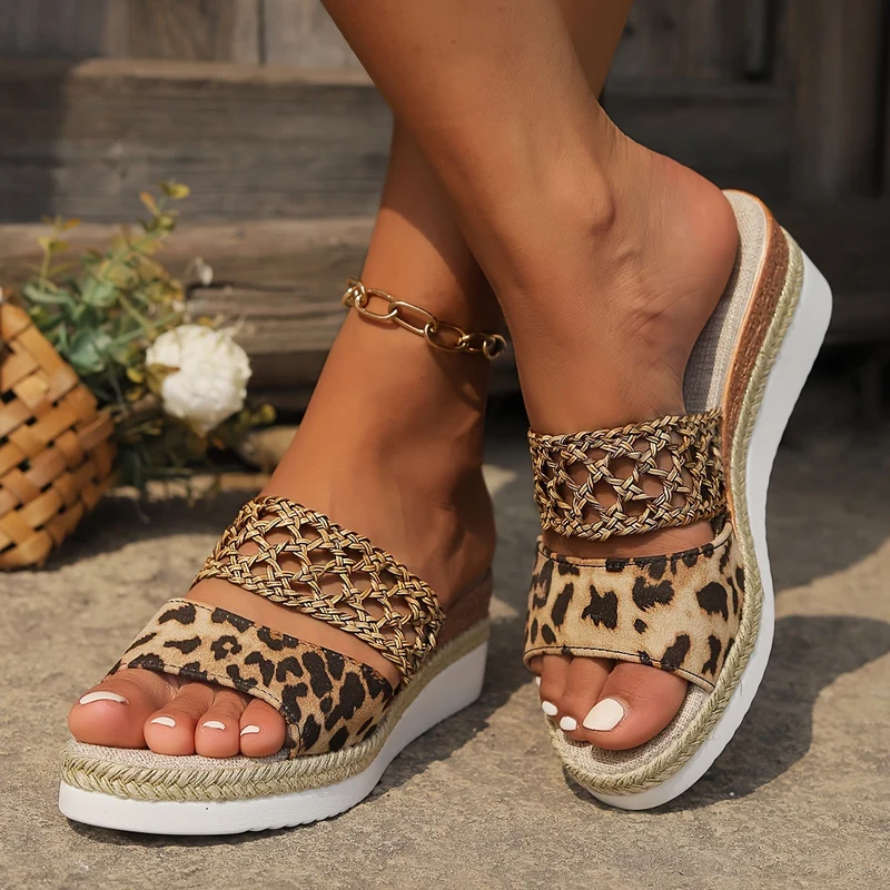 Maja – Modische gewebte Keilabsatzsandalen für Damen