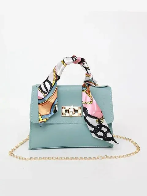 Alina – Schicke Handtasche mit Schal-Detail