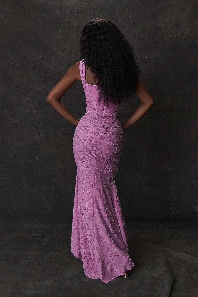 Petra – Elegantes Abendkleid mit Spitzenakzenten für Damen