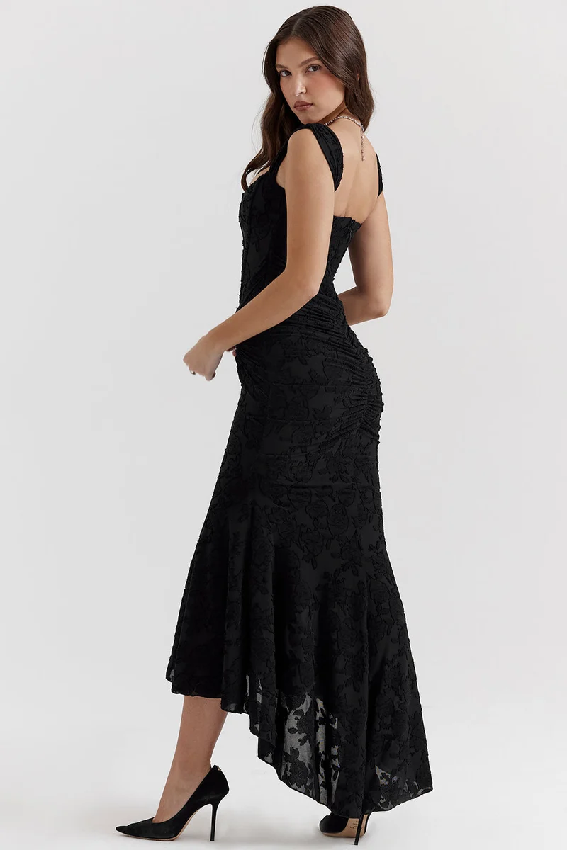 Petra – Elegantes Abendkleid mit Spitzenakzenten für Damen
