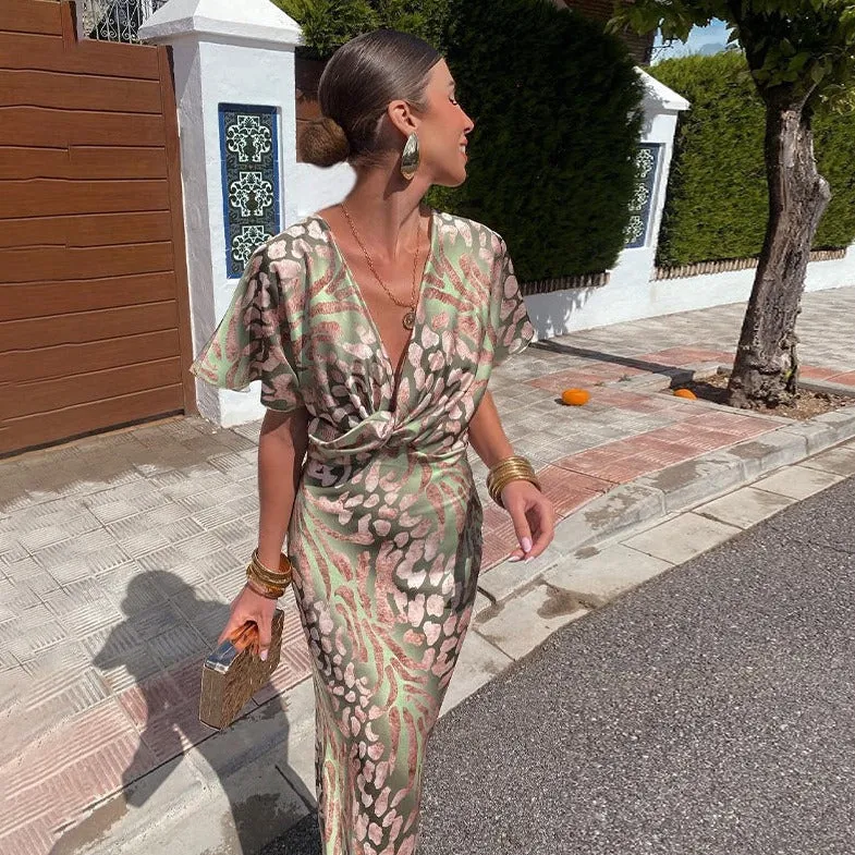 Renate – Elegantes, gedrehtes Maxikleid mit V-Ausschnitt für Damen