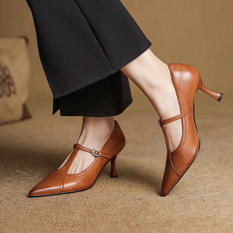 Eloise | Vintage T-Strap Pumps