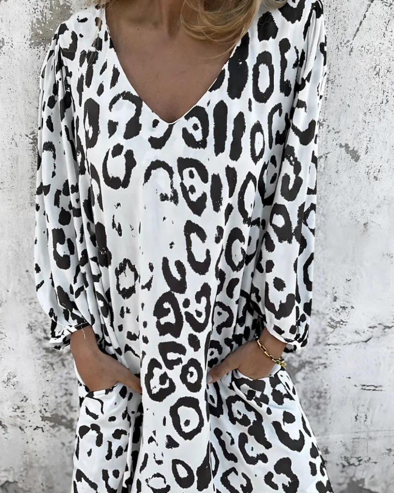 Sienna | Kleid mit Leoparden-Muster und V-Ausschnitt