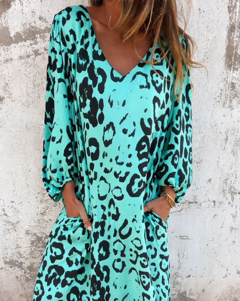 Sienna | Kleid mit Leoparden-Muster und V-Ausschnitt