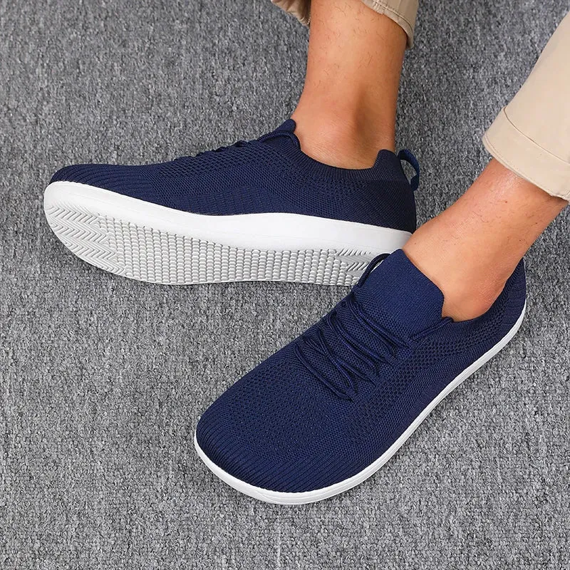 Strider | Sportliche, schmerzlindernde Schuhe