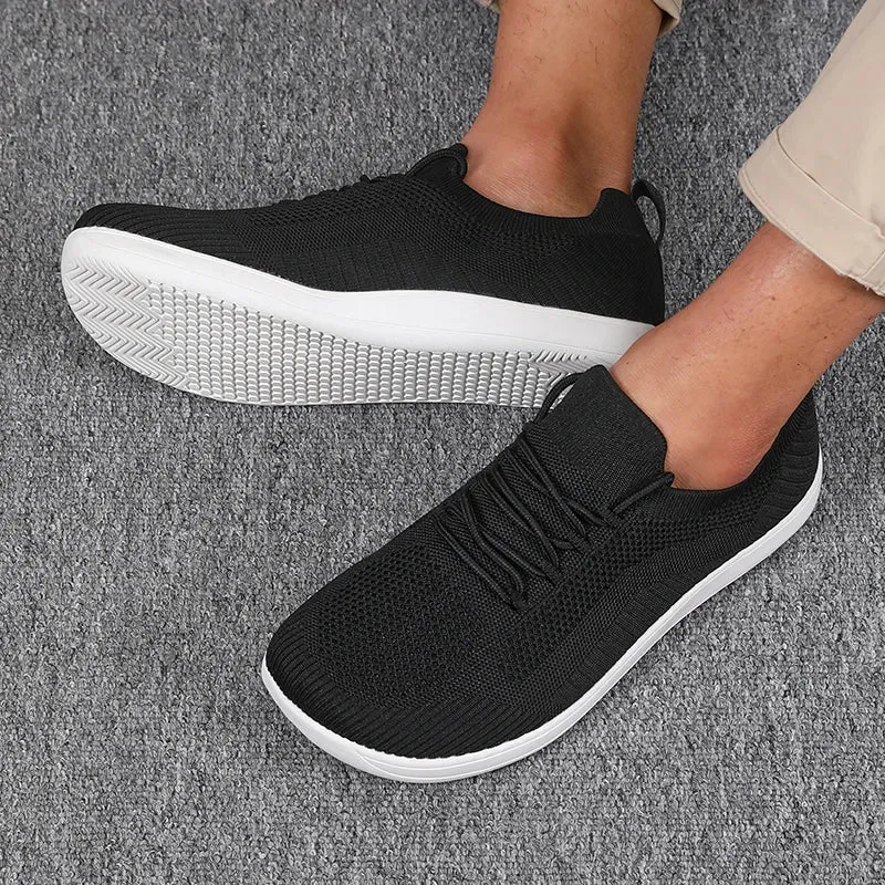 Strider | Sportliche, schmerzlindernde Schuhe