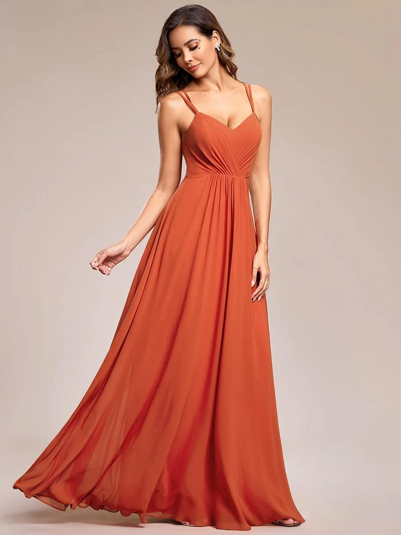 Frieda – Brautjungfernkleid aus Chiffon und Spitze mit rückenfreiem Design und feinen Trägern