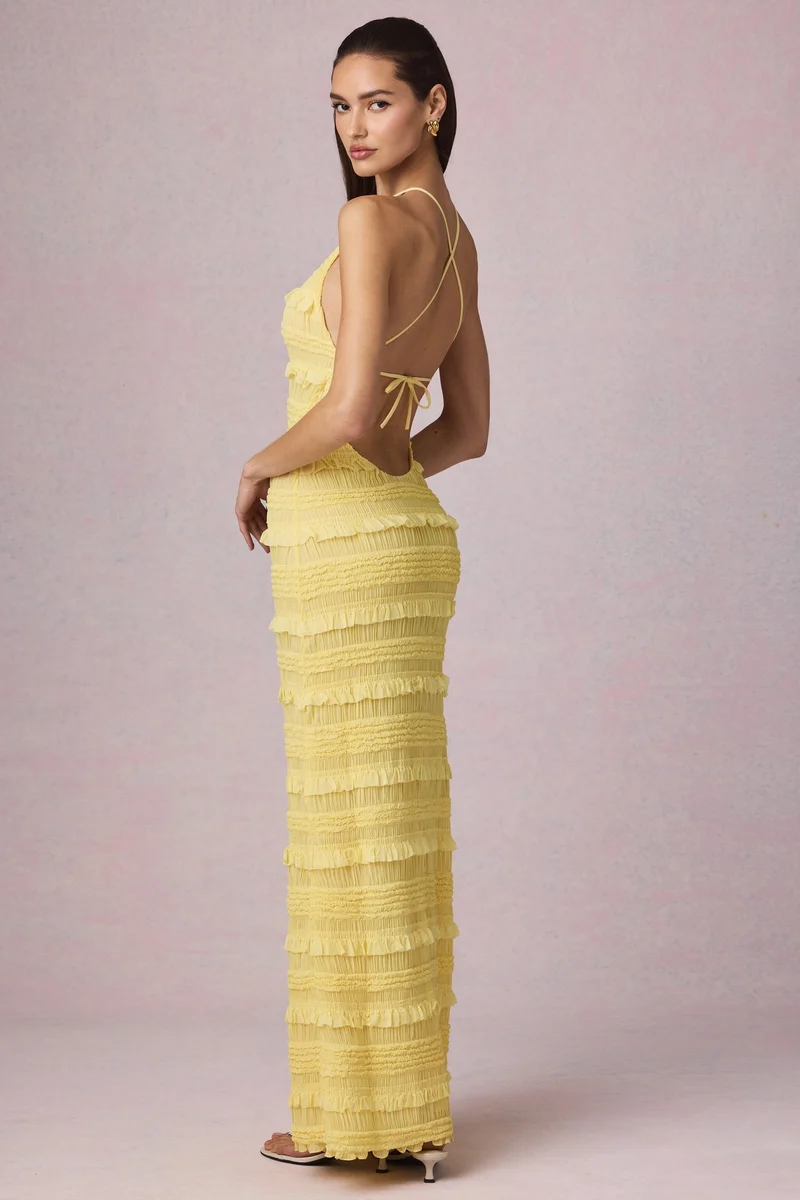 Elisa – Rückenfreies Maxikleid mit Neckholder in Zitronengelb