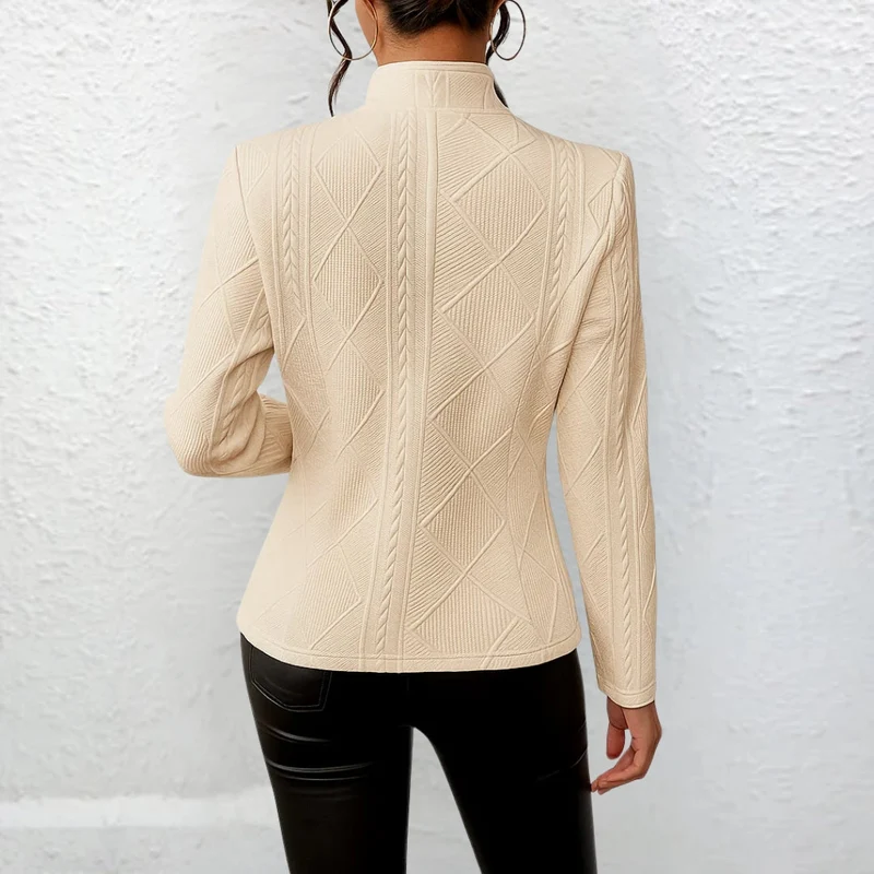Katrin - Eleganter Blazer mit hochwertigen Details