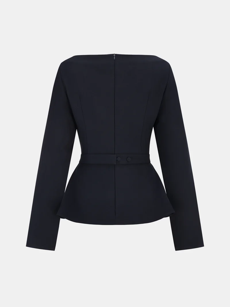 Belinda – Asymmetrische Bluse mit langen Ärmeln