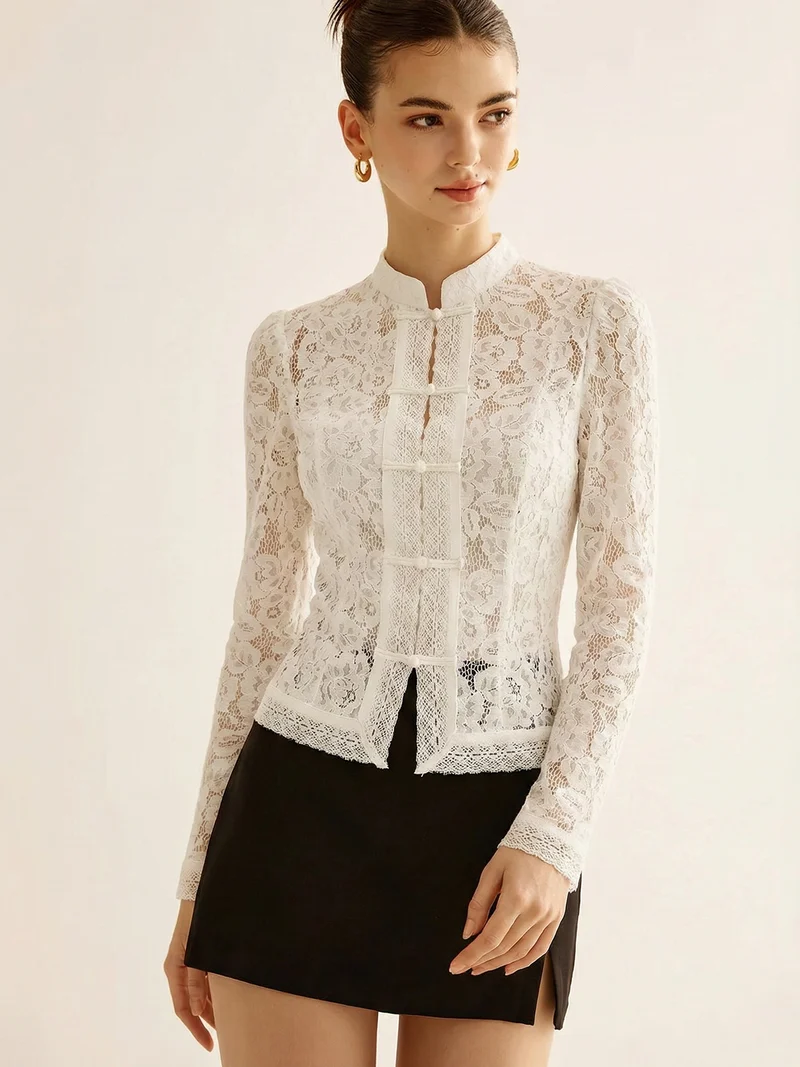 Saskia – Bluse mit Mandarin-Kragen und Schnürverschluss