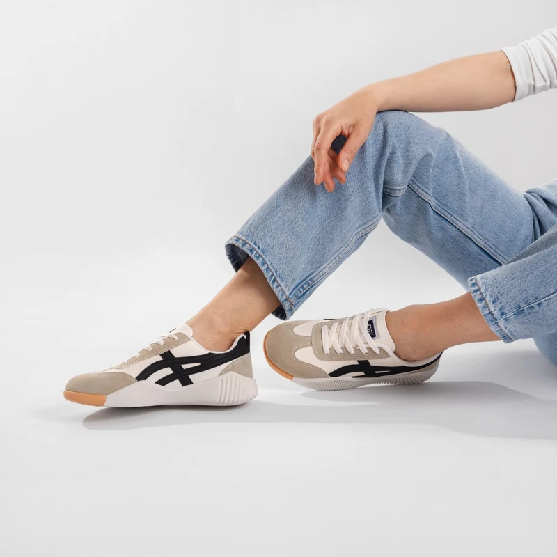 Damen Schnürung Streifen Detail Freizeit Sneaker