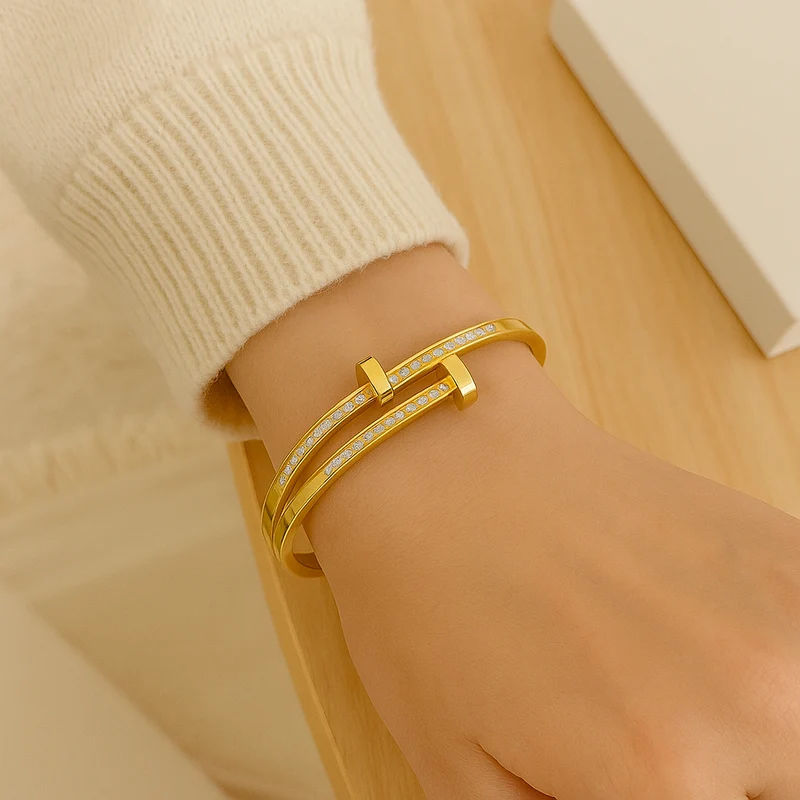 4-teiliges Premium-Armbandset aus Edelstahl – Klassischer Stil