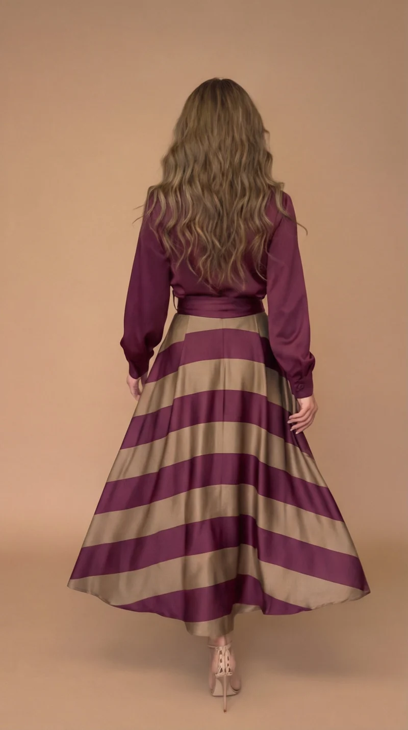 Mila™ - Gestreiftes Maxikleid