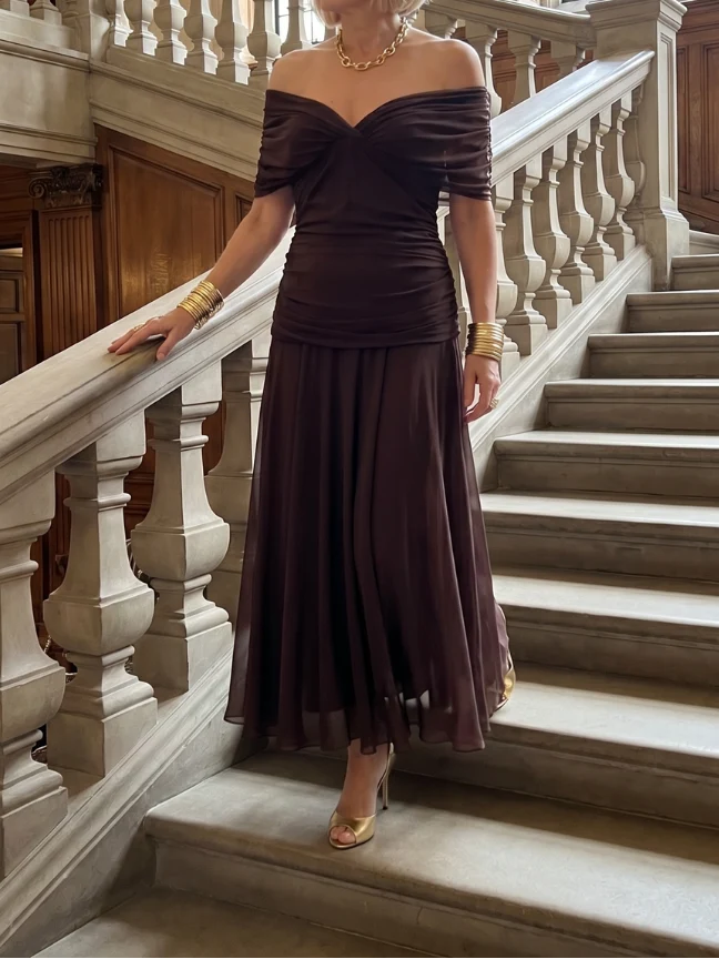 Elisabeth - Midikleid mit Schulterfreien Trägern