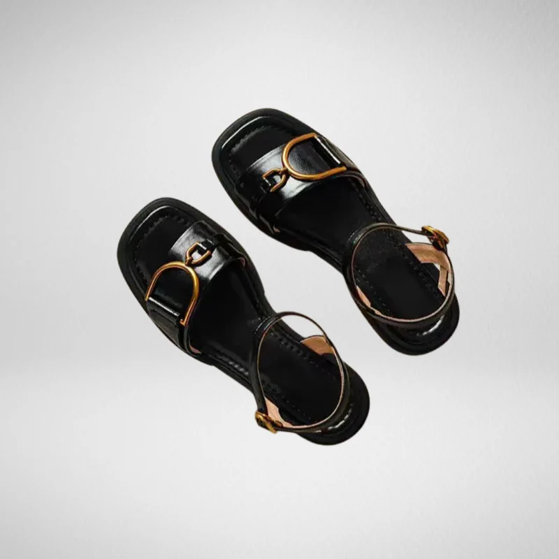 Amara - Sandalen mit Riemen