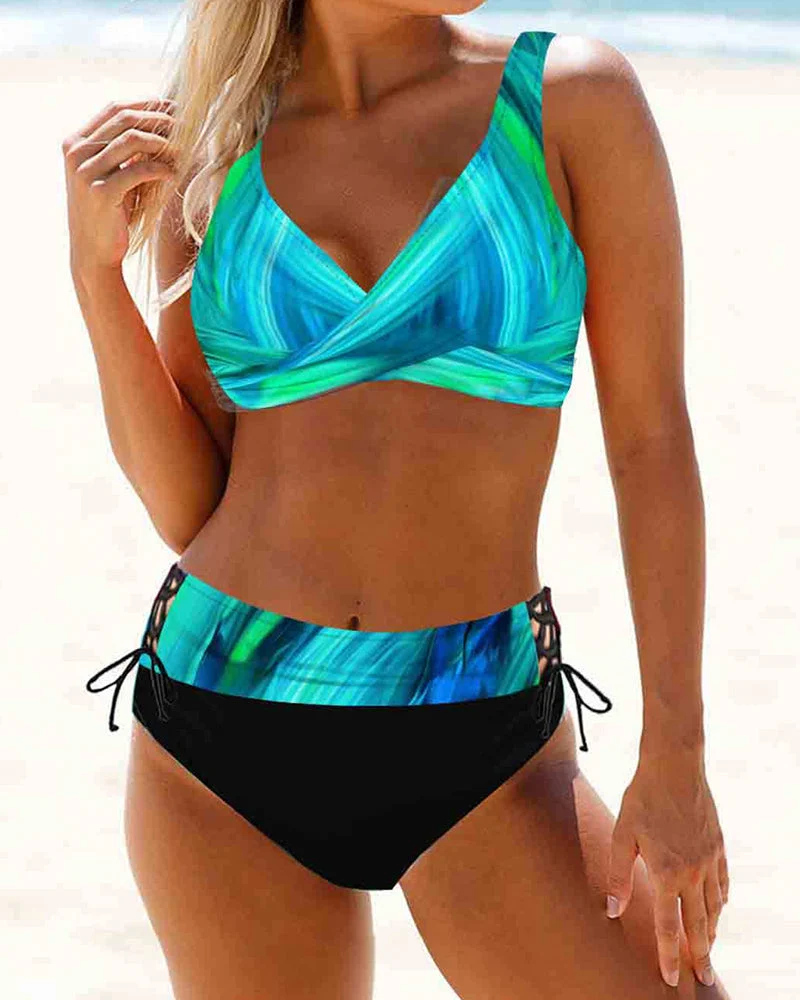 Eva – Buntes und Fröhliches Bikini
