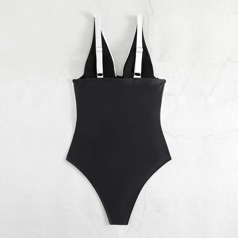 Damen Einteiler Badeanzug mit modernem Schnitt und grafischem Design Drune