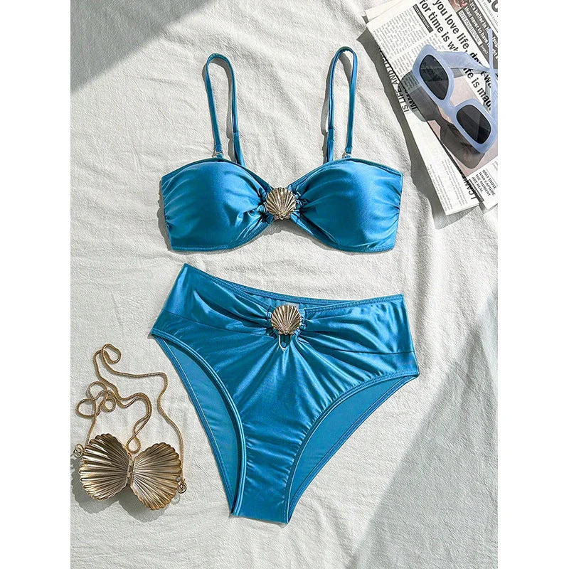 Damen Bandeau-Bikini mit elegantem Muschel-Detail und hohem Beinausschnitt Drune