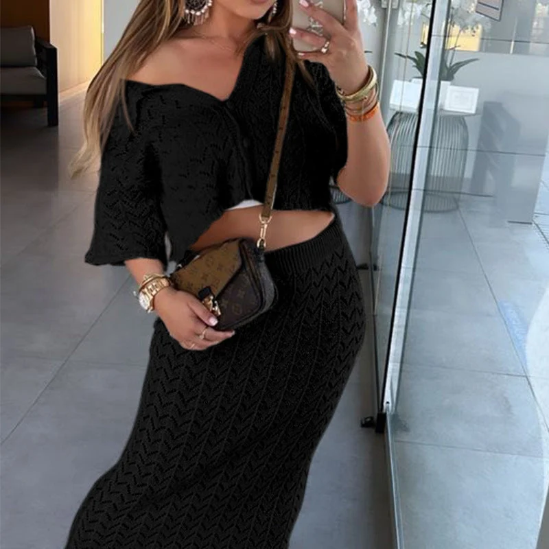 Damen Strick-Kleid mit hohen Seitenschlitzen und modischem Lochmuster Drune