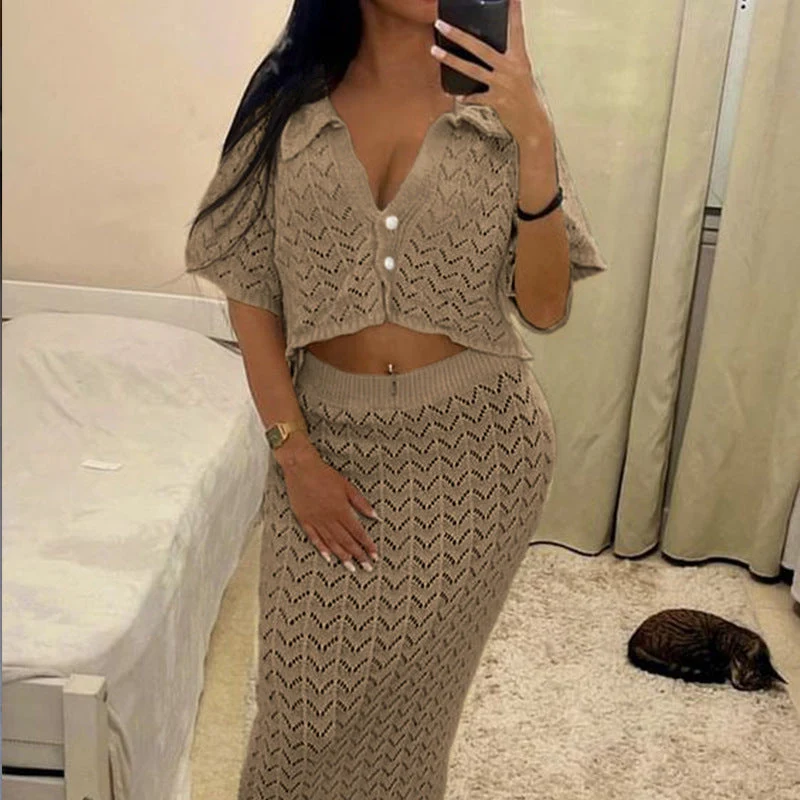 Damen Strick-Kleid mit hohen Seitenschlitzen und modischem Lochmuster Drune