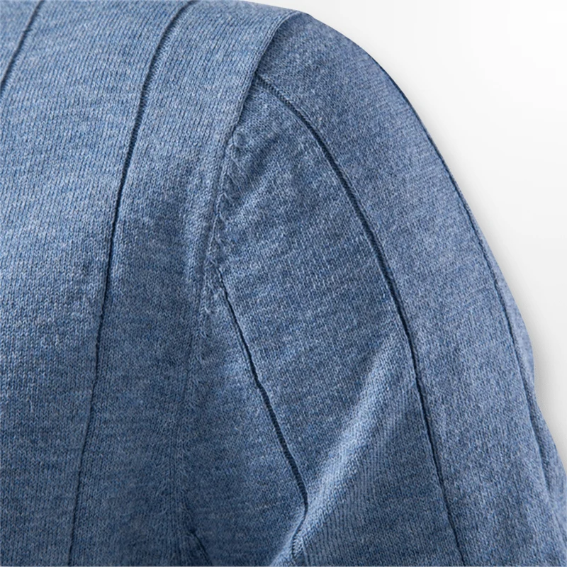 Luca™ - Luxuriöses Geripptes T-Shirt
