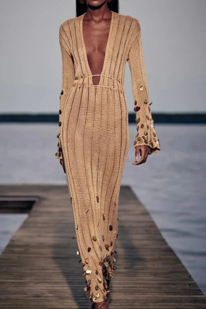 Dolly | Strick-Maxikleid mit femininer Silhouette