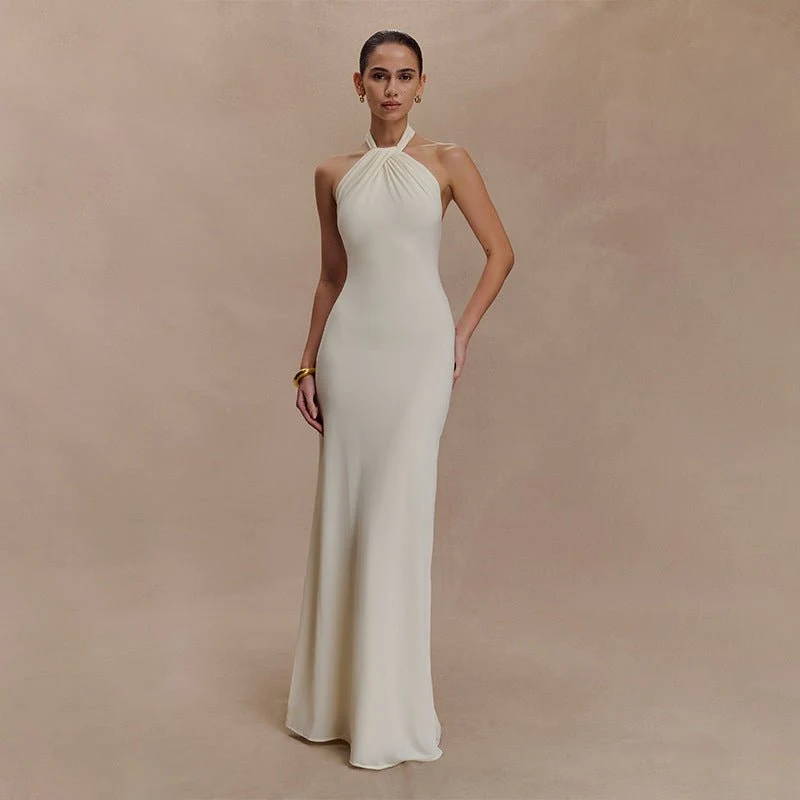 Adrianna | Elegantes Maxi-Halterkleid