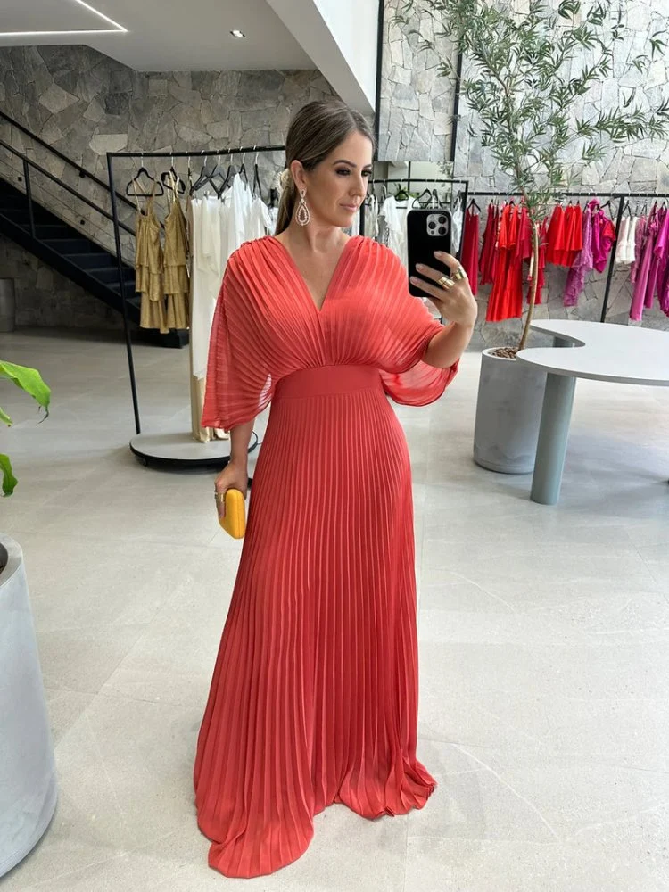 Paya | Elegantes Midikleid mit V‑Ausschnitt