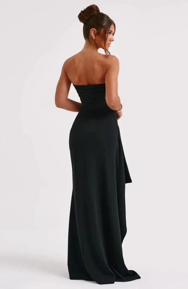 Stacy | Schulterfreies Maxikleid