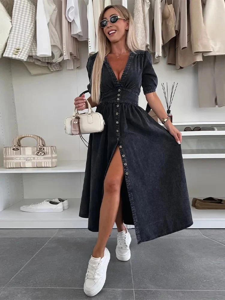 Clarina | Kleid mit tiefem V-Ausschnitt und Schlitz