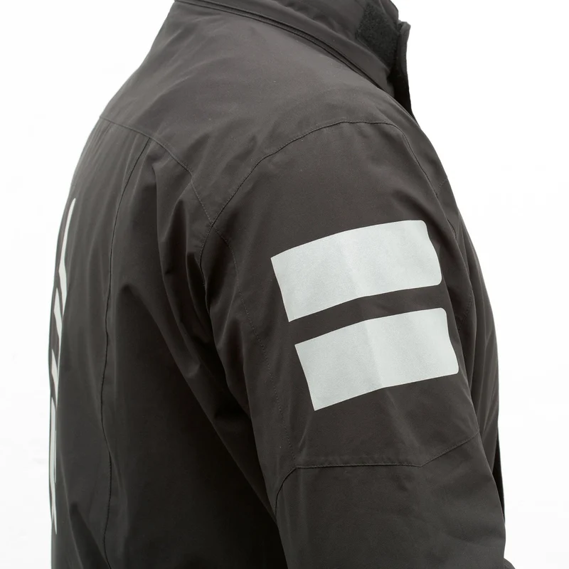 MUST HAVE JACKET HYDROSCUD®