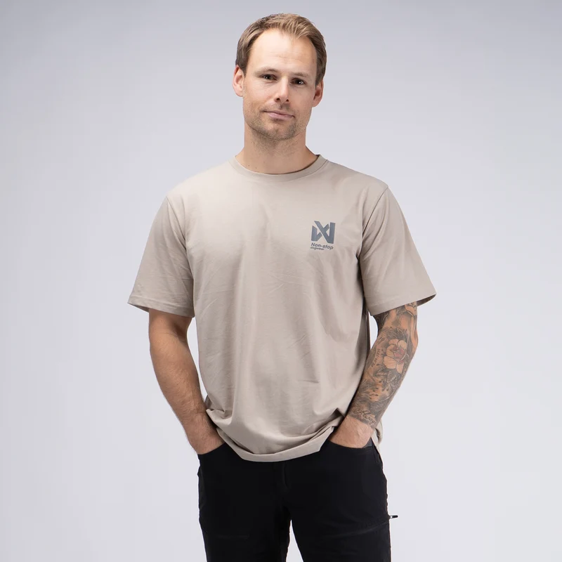 Unleash the adventure t-shirt men's