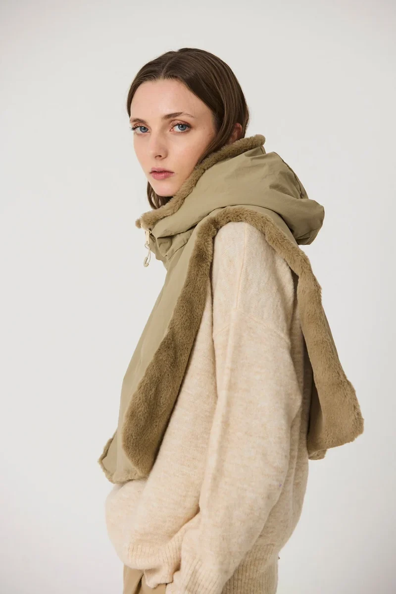 Tanta Bing Hooded Collar - Coriander