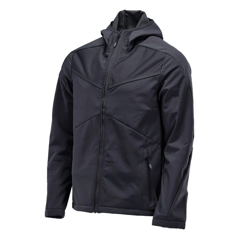 Customized Softshelljacke mit Kapuze