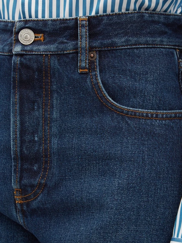 Cropped bow-leg jeans