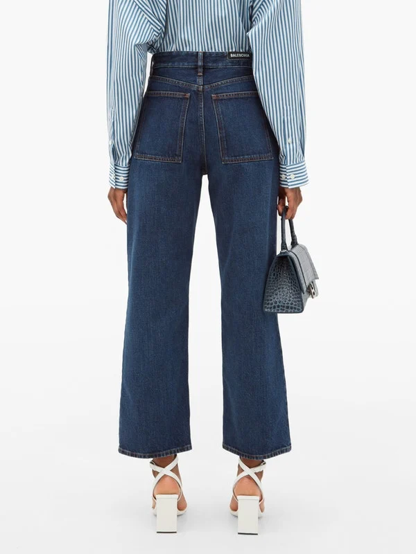 Cropped bow-leg jeans