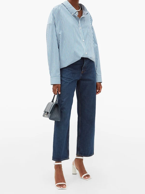 Cropped bow-leg jeans