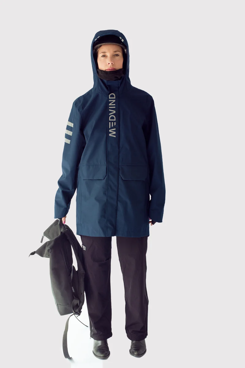 Urban Survival Kit - Blue Jacket - Black pants - Damen