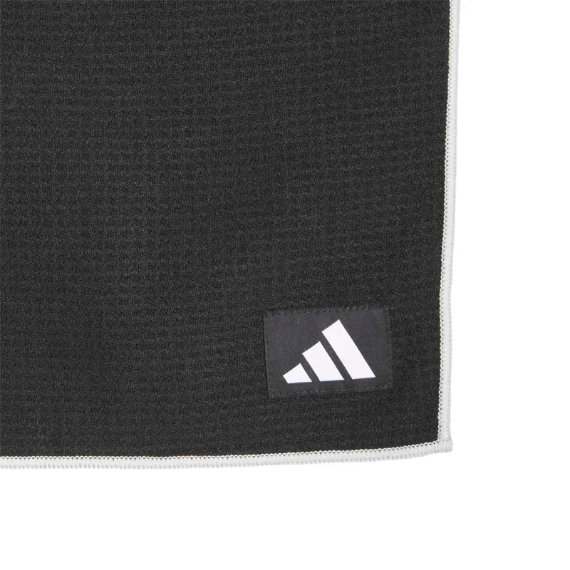 adidas Magnet Players Handtuch