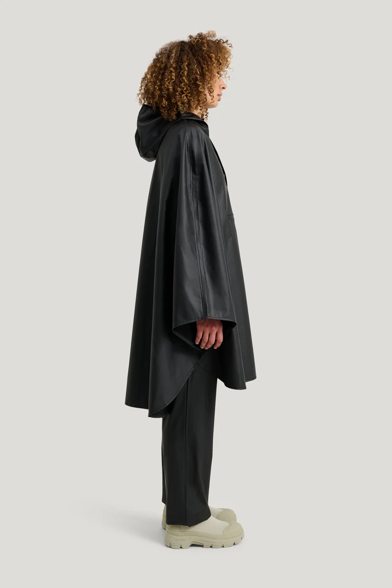 Tretorn Light Rain Poncho zwart | Opvouwbare regenponcho